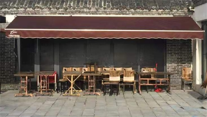 電動(dòng)、手動(dòng)伸縮篷